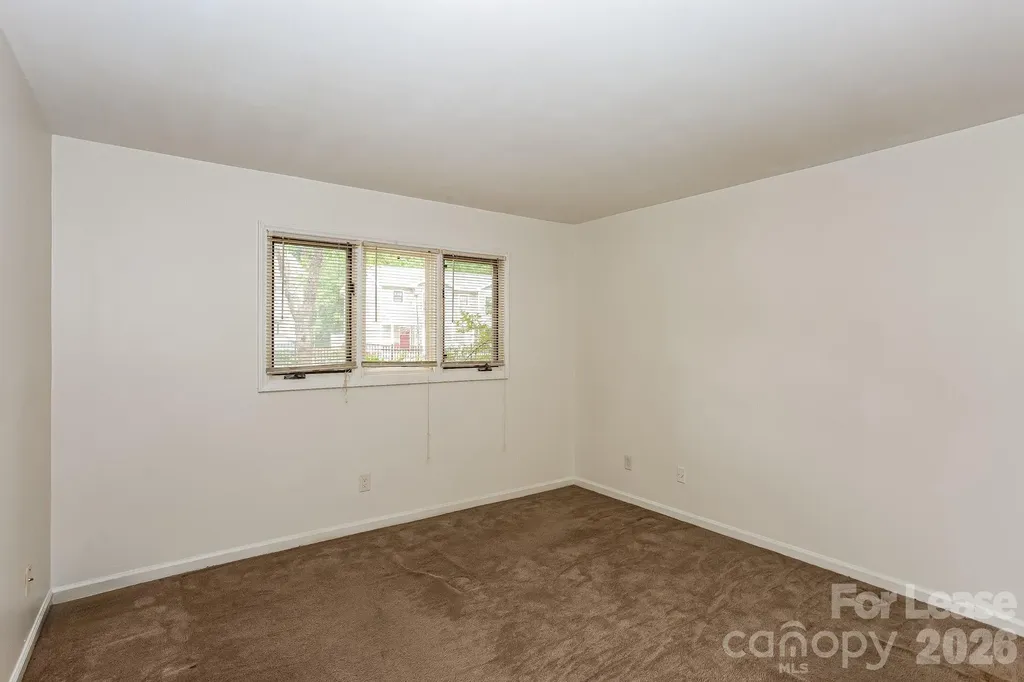 1832 J Julian Lane Charlotte NC 28208