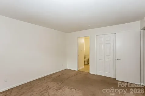 1832 J Julian Lane Charlotte NC 28208