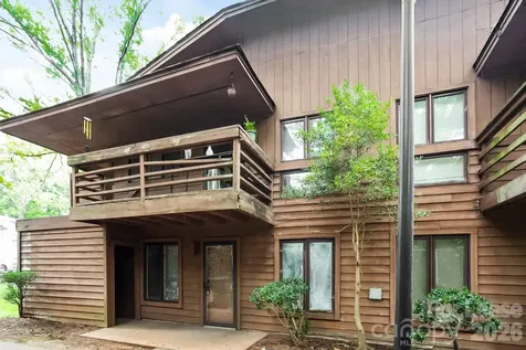 1832 J Julian Lane Charlotte NC 28208