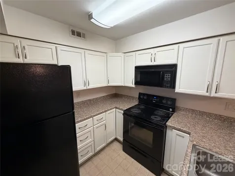 1832 J Julian Lane Charlotte NC 28208