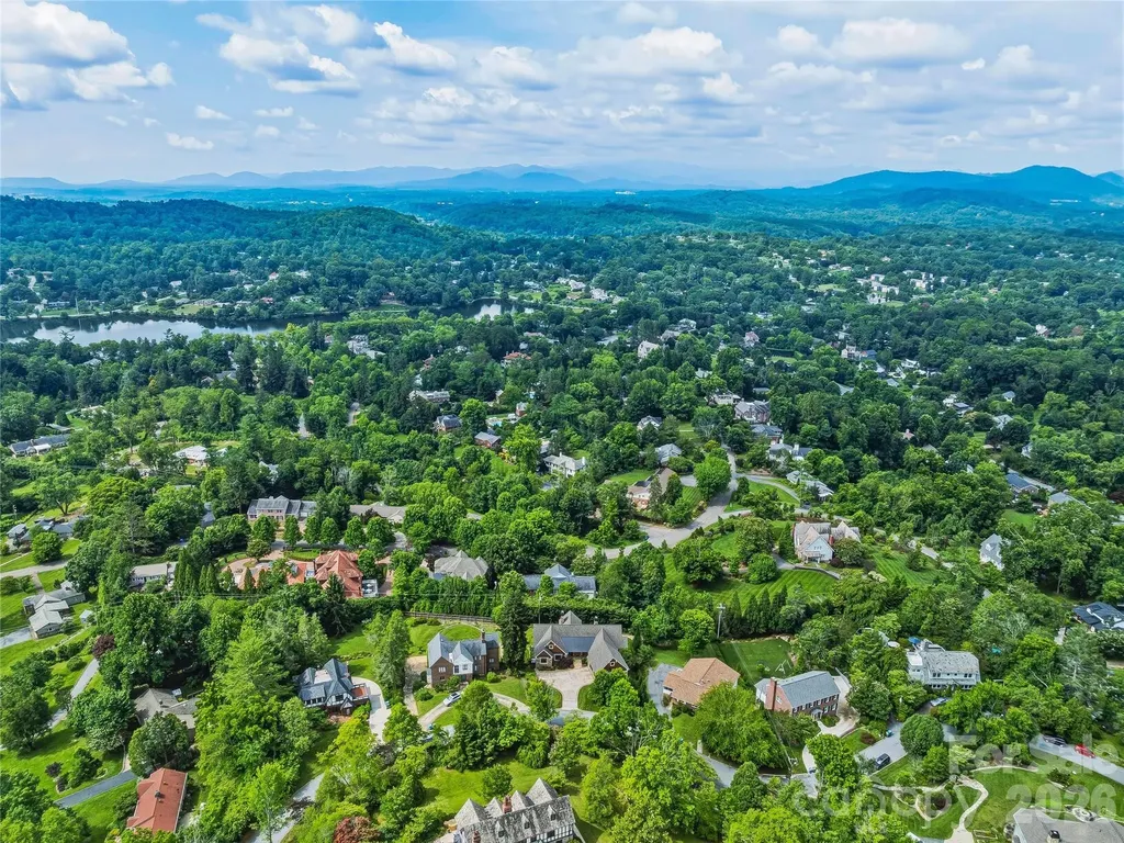 266 Stratford Road Asheville NC 28804