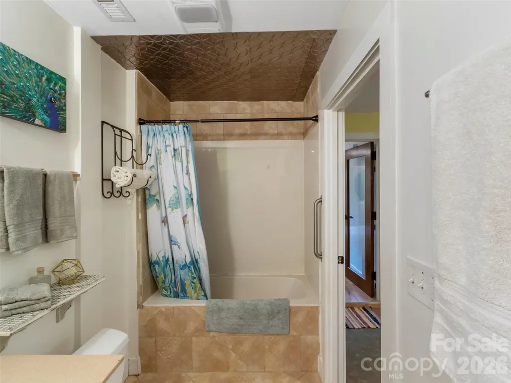 127 Riverview Drive Asheville NC 28806