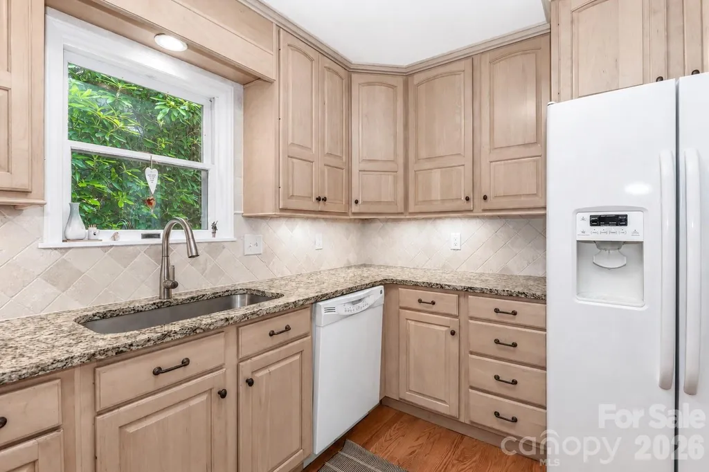 315 Green Hill Woods Blowing Rock NC 28605