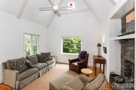 315 Green Hill Woods Blowing Rock NC 28605