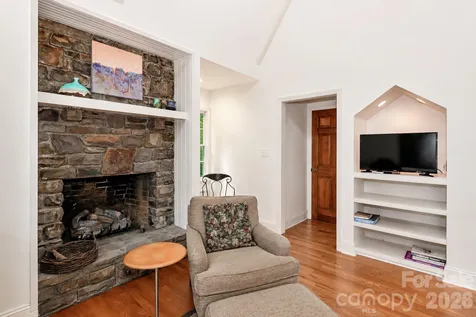 315 Green Hill Woods Blowing Rock NC 28605