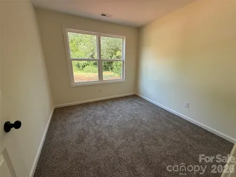 227 S Caldwell Avenue Newton NC 28658