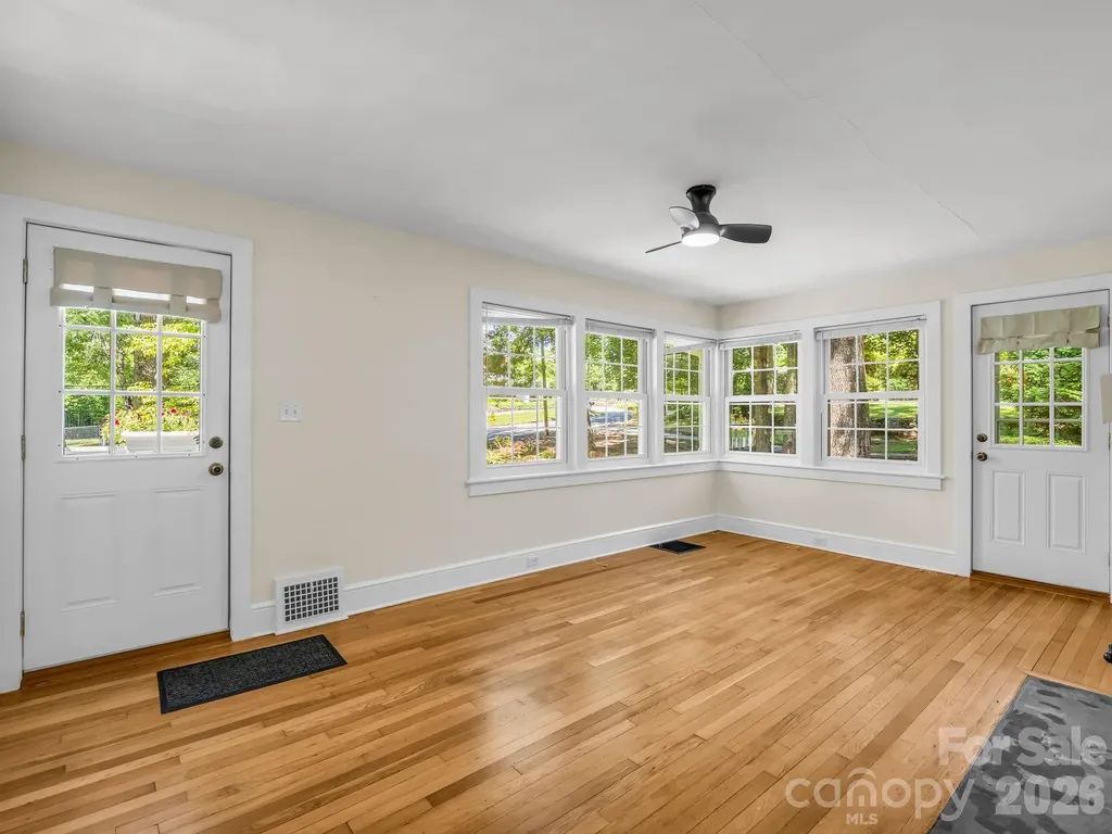 117 Whitney Avenue Tryon NC 28782