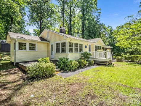 117 Whitney Avenue Tryon NC 28782