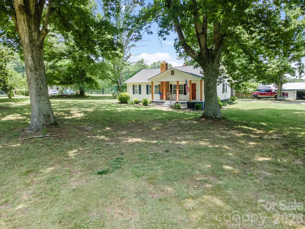 610 Helton Road Cherryville NC 28021