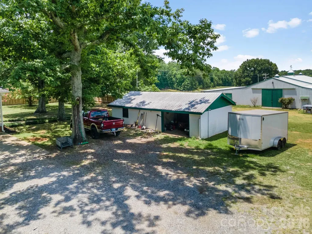 610 Helton Road Cherryville NC 28021