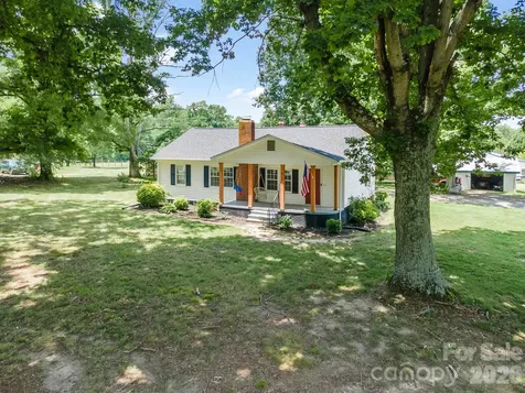 610 Helton Road Cherryville NC 28021