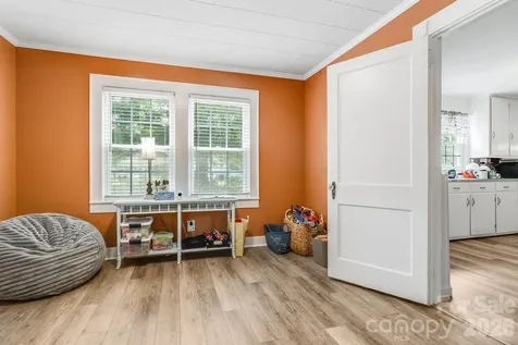 610 Helton Road Cherryville NC 28021