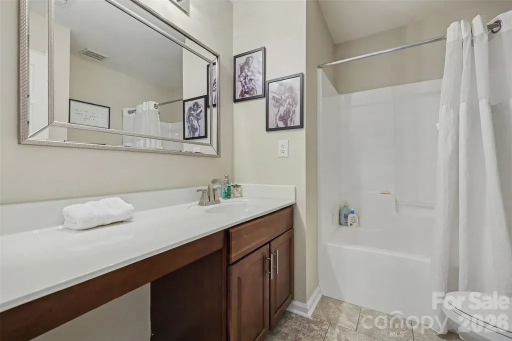 409 Dutchmans Meadow Drive Mount Holly NC 28120