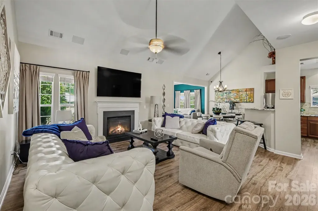 409 Dutchmans Meadow Drive Mount Holly NC 28120