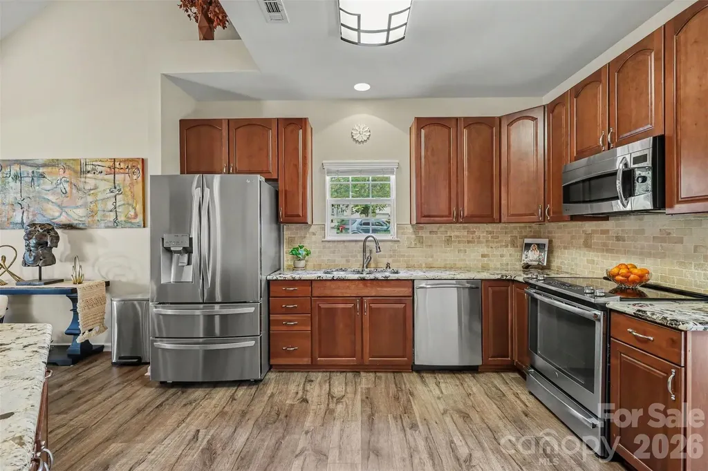 409 Dutchmans Meadow Drive Mount Holly NC 28120