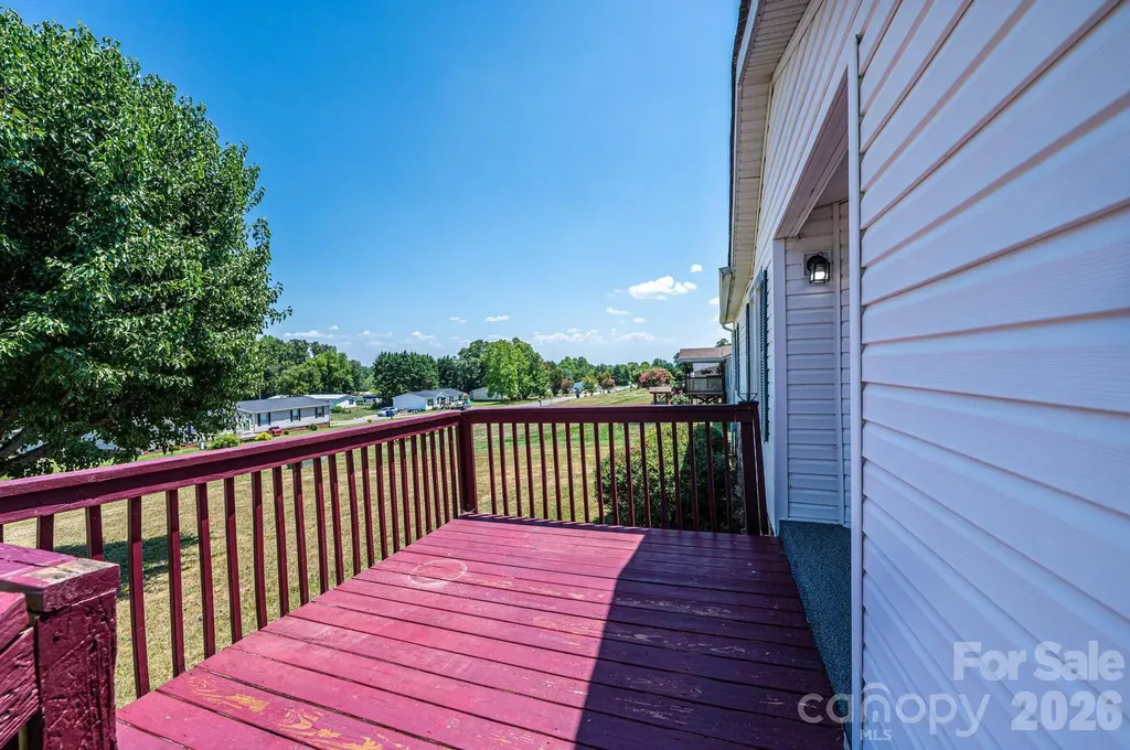 3825 Berry Creek Circle Granite Falls NC 28630