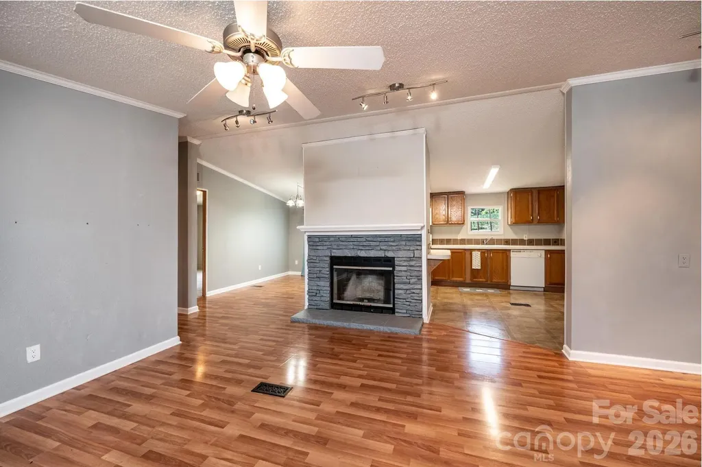 3825 Berry Creek Circle Granite Falls NC 28630