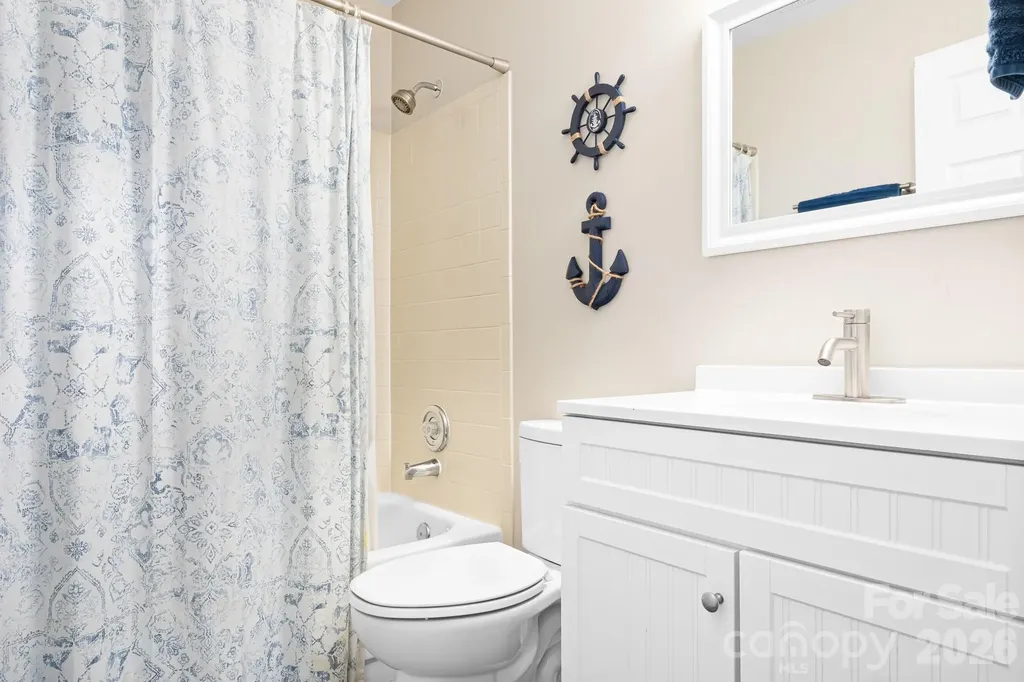 19843 Henderson Road Cornelius NC 28031