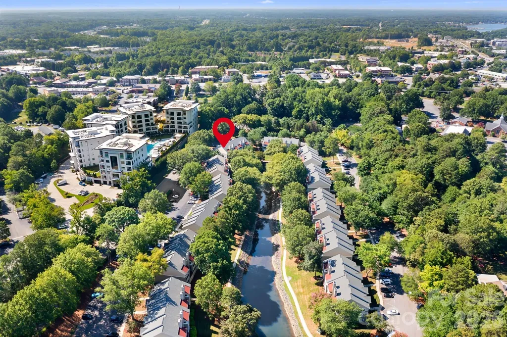 19843 Henderson Road Cornelius NC 28031