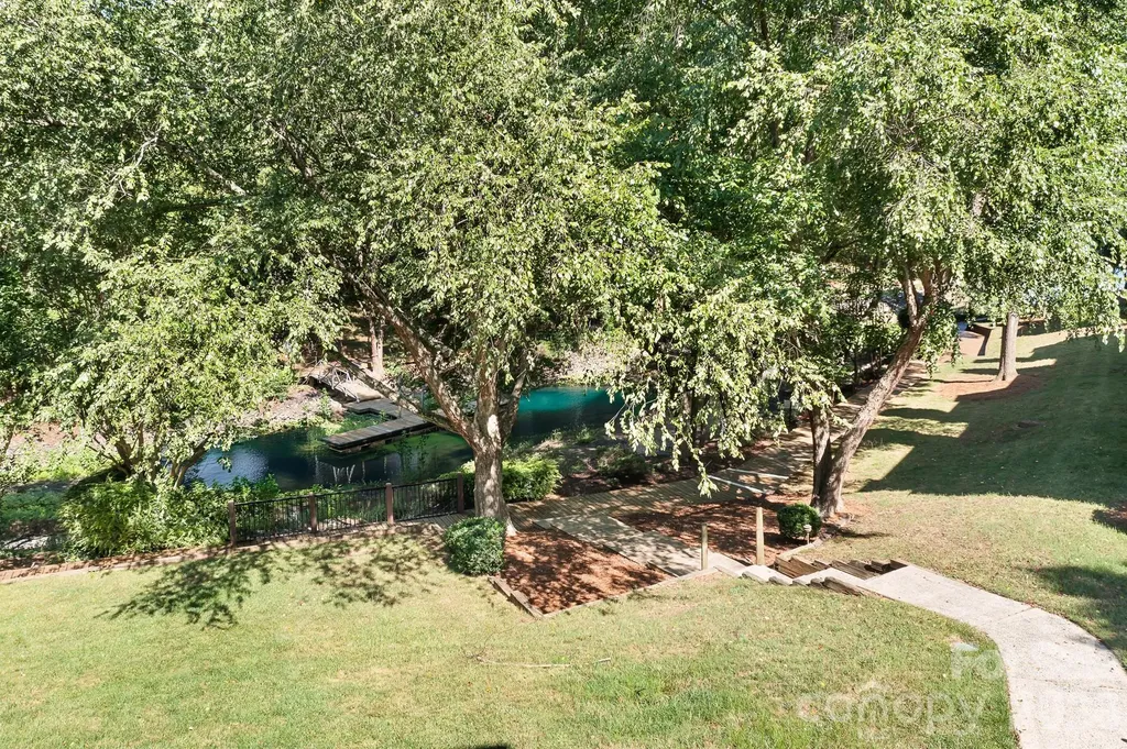 19843 Henderson Road Cornelius NC 28031