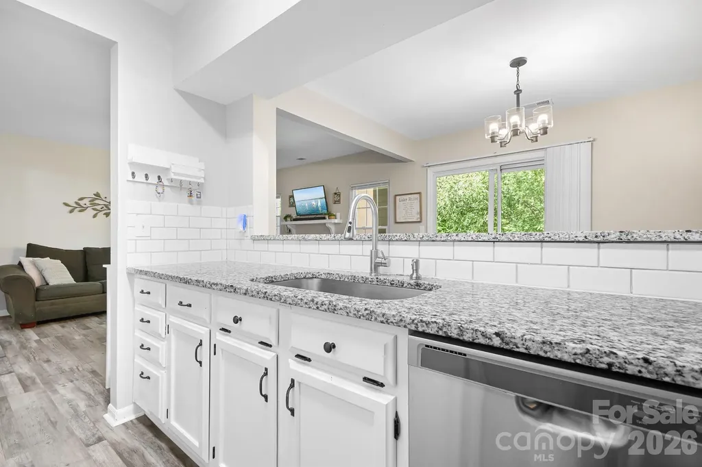 19843 Henderson Road Cornelius NC 28031