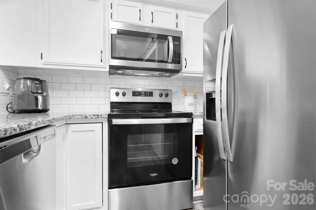 19843 Henderson Road Cornelius NC 28031