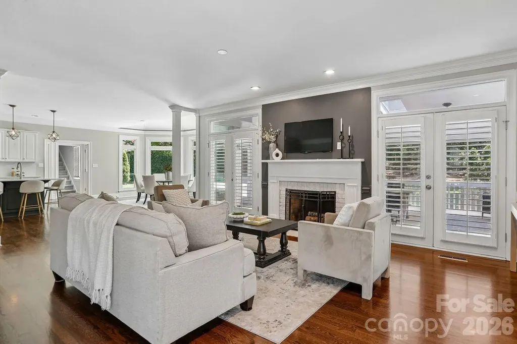 8507 Brownes Pond Lane Charlotte NC 28277