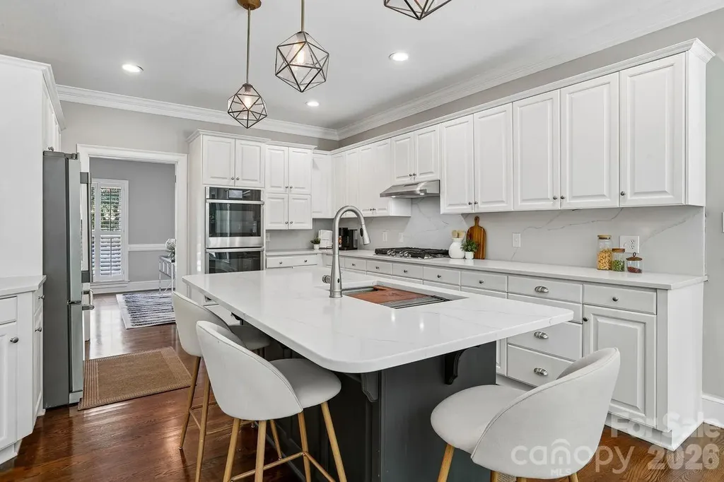 8507 Brownes Pond Lane Charlotte NC 28277