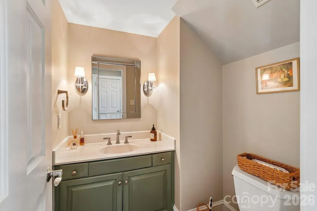 8507 Brownes Pond Lane Charlotte NC 28277