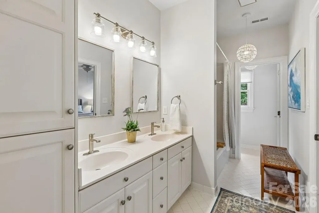 8507 Brownes Pond Lane Charlotte NC 28277