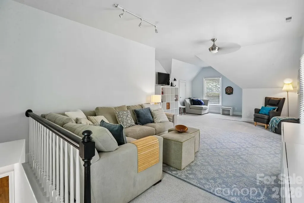 8507 Brownes Pond Lane Charlotte NC 28277