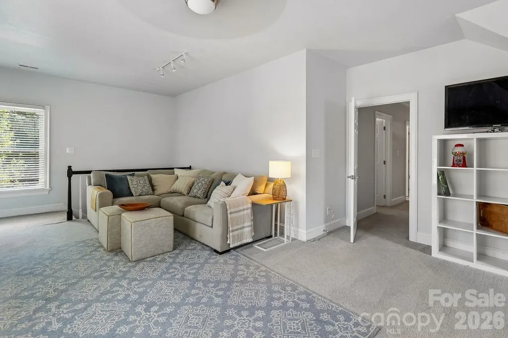 8507 Brownes Pond Lane Charlotte NC 28277