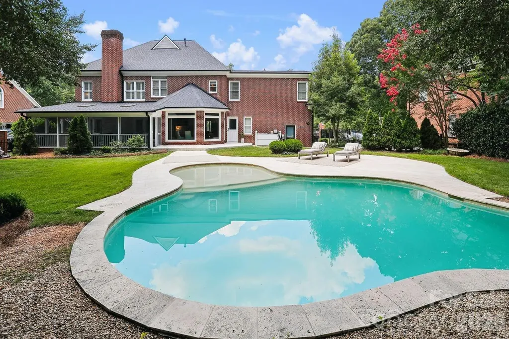 8507 Brownes Pond Lane Charlotte NC 28277