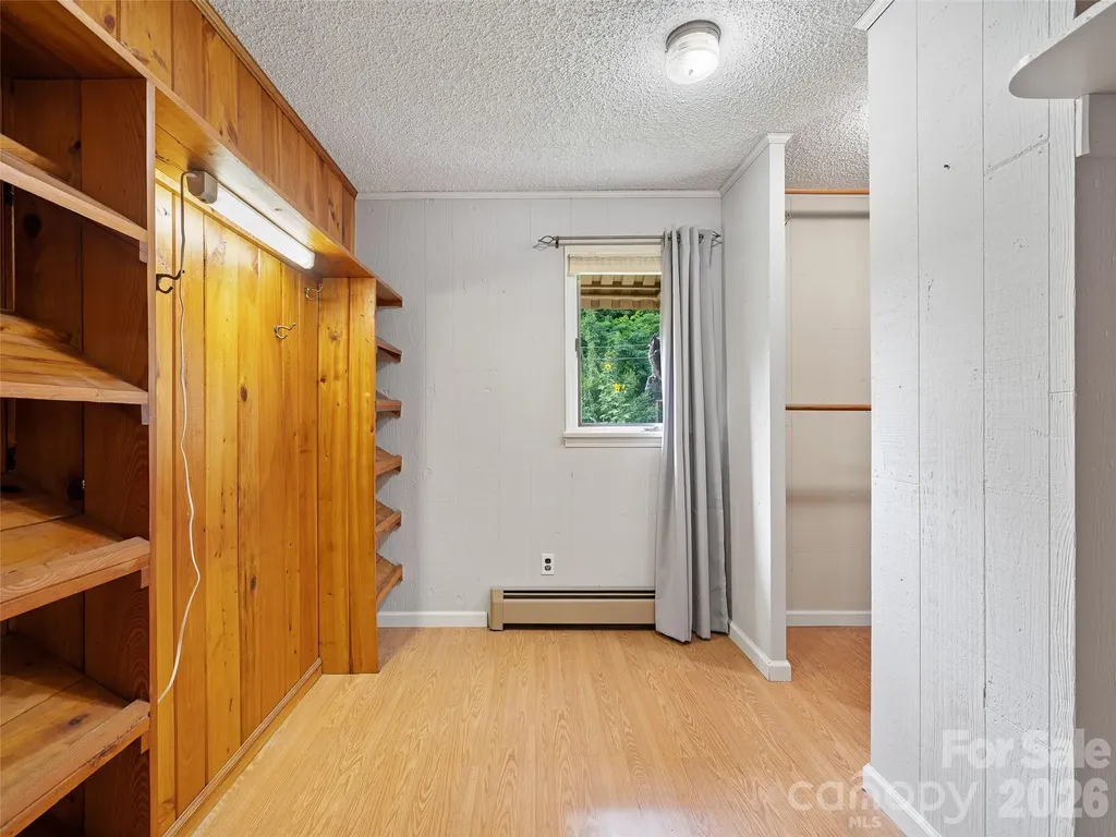 1065 Upper Pig Pen Road Green Mountain NC 28740