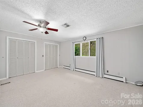 1065 Upper Pig Pen Road Green Mountain NC 28740
