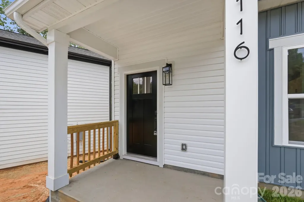 116 7th Avenue SE Hickory NC 28602