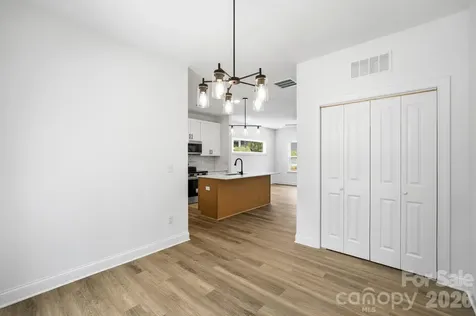 116 7th Avenue SE Hickory NC 28602