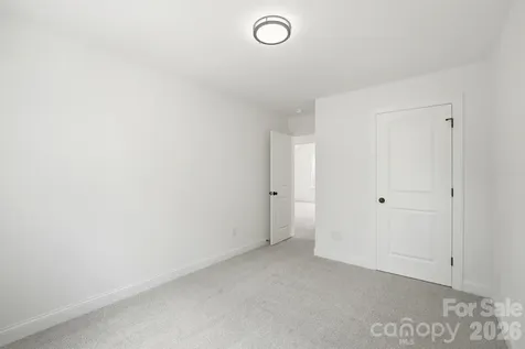 116 7th Avenue SE Hickory NC 28602