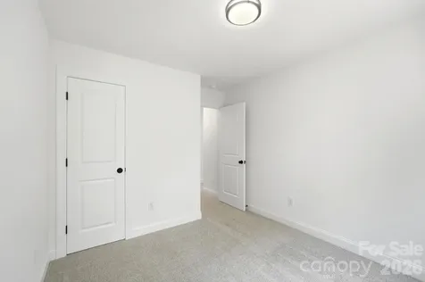 116 7th Avenue SE Hickory NC 28602