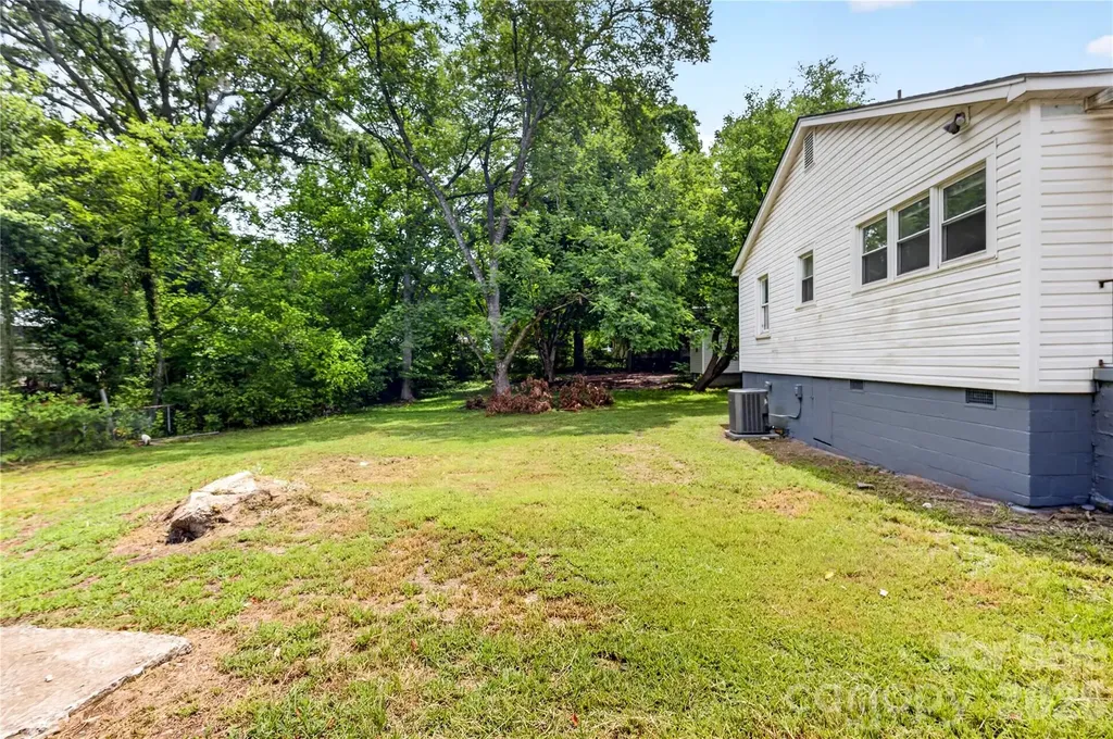 216 W Shannonhouse Street Shelby NC 28152