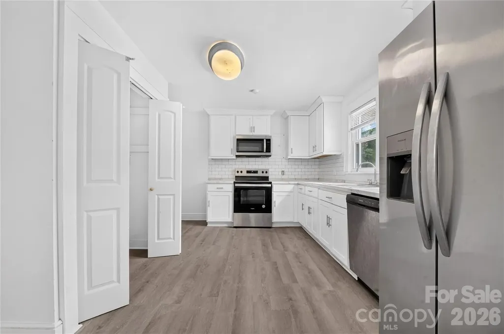 216 W Shannonhouse Street Shelby NC 28152