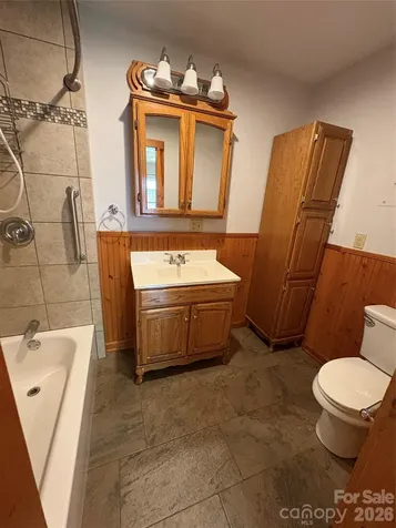 2541 Dellwood Road Waynesville NC 28786