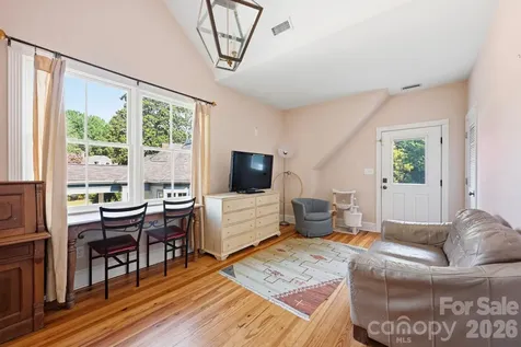 519 South Street Davidson NC 28036