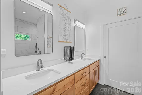 337 Leatherbreeches Drive Tuckasegee NC 28783