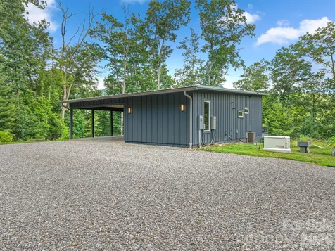 337 Leatherbreeches Drive Tuckasegee NC 28783