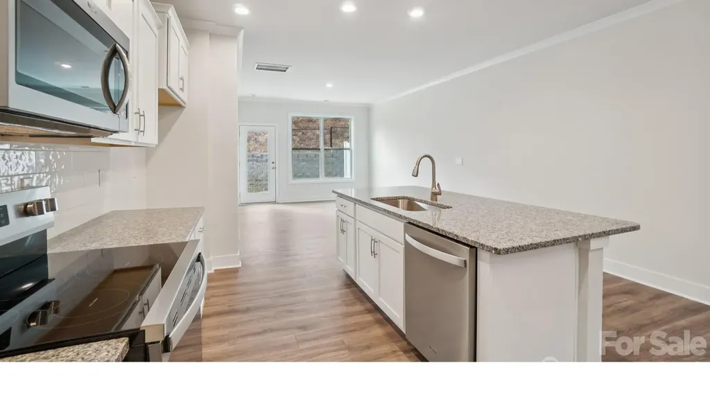 204 Driscoll Way Weaverville NC 28787