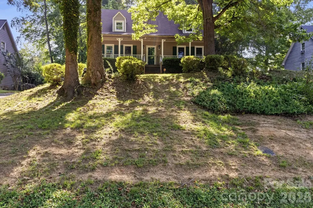 5041 Hutchins Street Winston Salem NC 27106