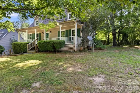 5041 Hutchins Street Winston Salem NC 27106