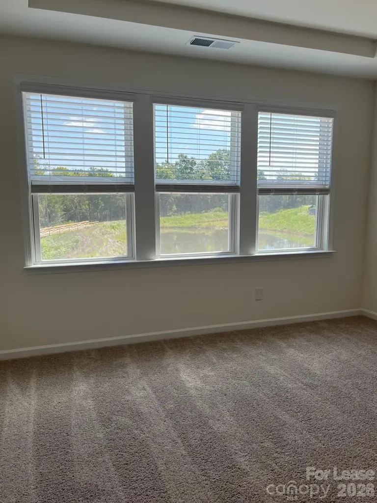 9119 Harwen Lane Charlotte NC 28215