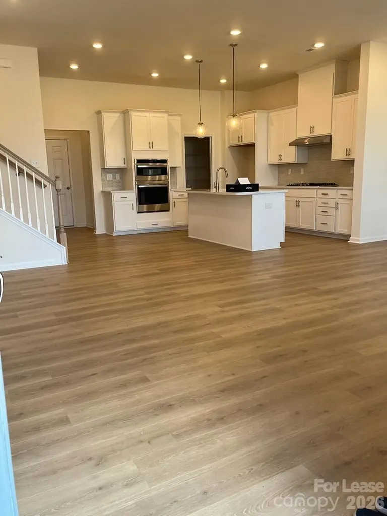 9119 Harwen Lane Charlotte NC 28215